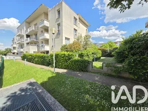 Apartment in Bobigny (93000)