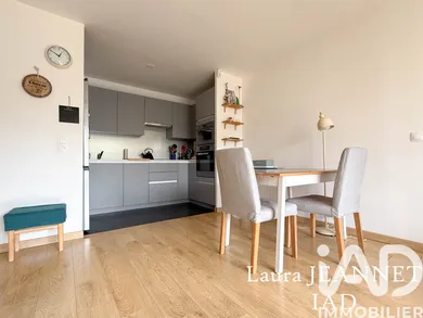 Apartment in Osny (95520)