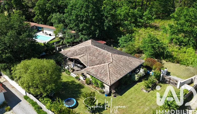 Maison 6 pièces 140 m² · à Parentis-en-Born · 140 m² · 457 500 €