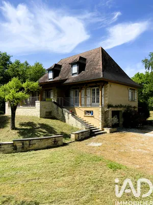Traditional house in Castelfranc (46140)