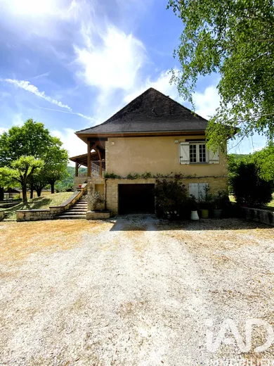 Traditional house in Castelfranc (46140)