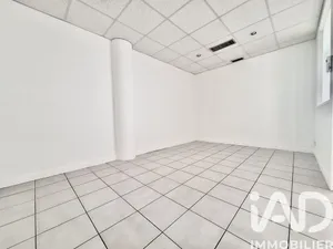 Office in Nîmes (30900)