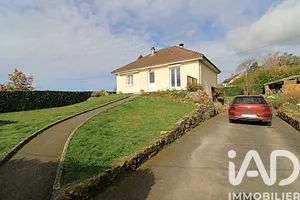 Detached house in Montboucher (23400)