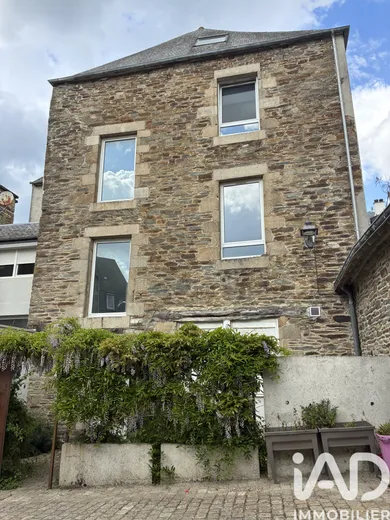 Building in Lannion (22300)