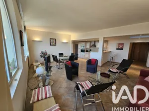 Appartement à La Cadière-d'Azur (83740)