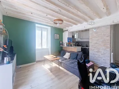 Apartment in Pringy (77310)
