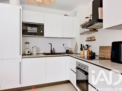 Apartment in Nice (06100)
