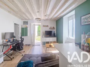 Apartment in Pringy (77310)