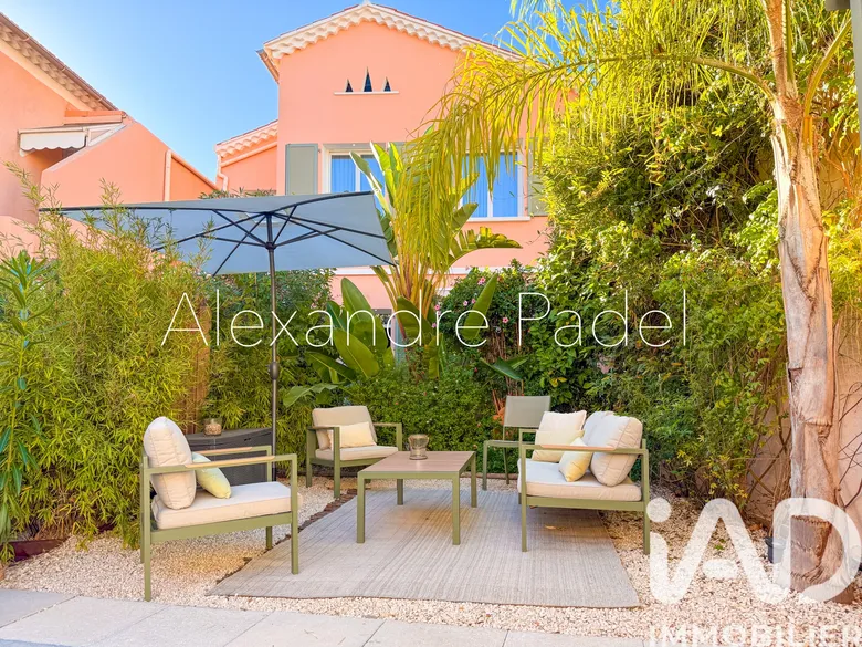 Maison 3 pièces 85 m² · à Sanary-sur-Mer · 85 m² · 890 000 €