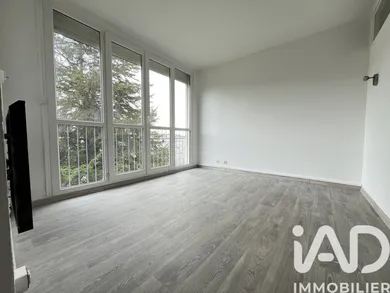 Appartement à Lillebonne (76170)