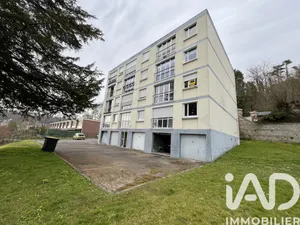 Apartment in Lillebonne (76170)