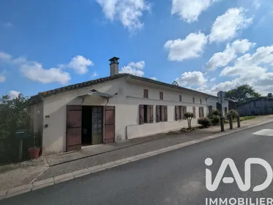 House in Lapouyade (33620)