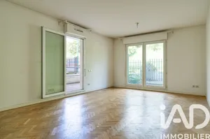 Apartment in Hardricourt (78250)