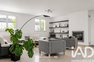 Maison à Mantes-la-Ville (78711)
