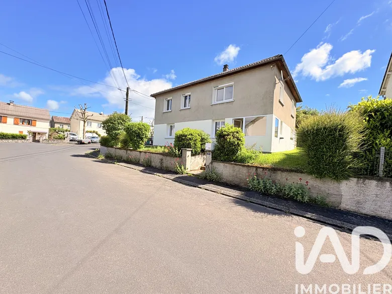 Maison 5 pièces 130 m² · à Mauriac · 130 m² · 165 000 €