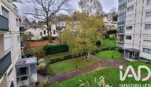 Apartment in Le Pecq (78230)