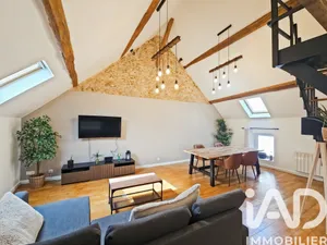 Apartment in Grisy-Suisnes (77166)