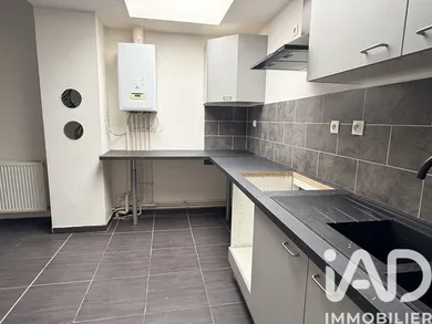 Townhouse in Lys-lez-Lannoy (59390)