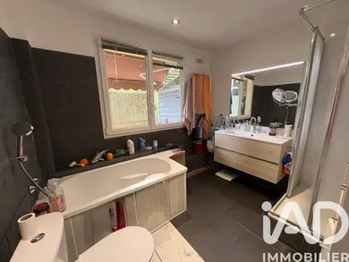 Appartement à Menton (06500)