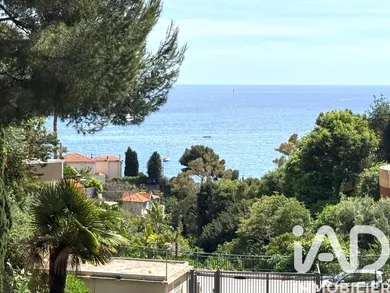 Appartement à Roquebrune-Cap-Martin (06190)