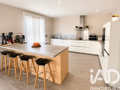 House in Saint-Ambreuil (71240)