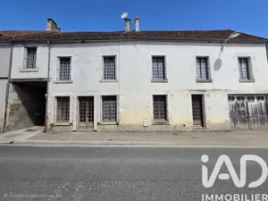 Maison de village à Billy-sur-Oisy (58500)