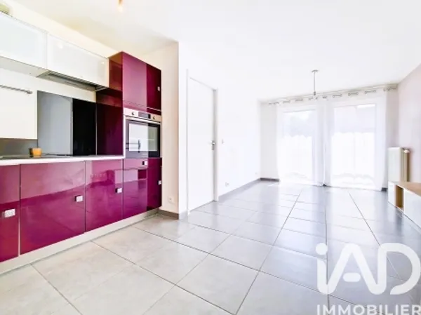 Appartement à Pontault-Combault (77340) photo 2