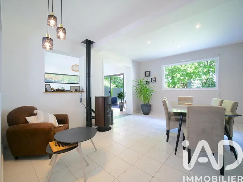 Maison 5 pièces 90 m² · à Grand-Champ · 90 m² · 322 000 €