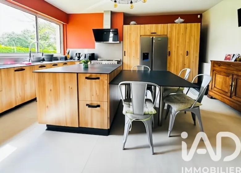 Maison 5 pièces 214 m² · à Guérande · 214 m² · 749 900 €