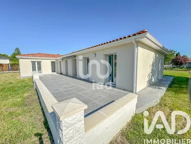 Maison à Le Pian-Médoc (33290)