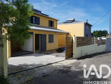 House in Saint-Pierre (97432)