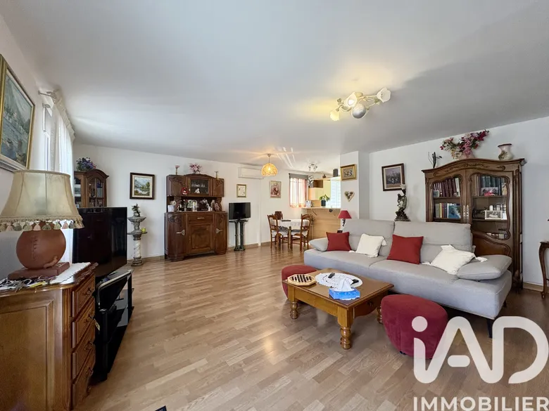 Appartement 3 pièces 93 m² · à Port-la-Nouvelle · 92,7 m² · 184 000 €