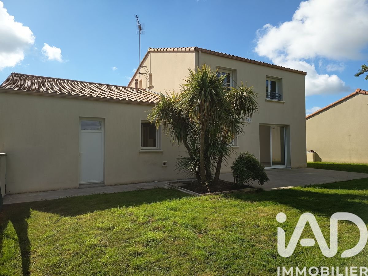 maison à Essarts-en-Bocage