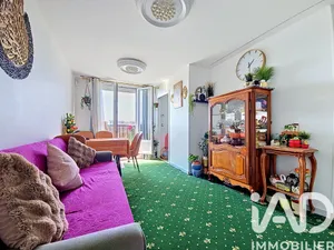 Apartment in Montreuil (93100)