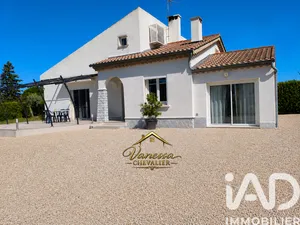 Maison à Saint-Pantaléon-les-Vignes (26770)
