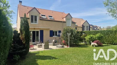 House in Lésigny (77150)
