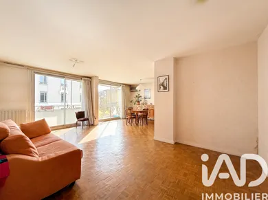 Apartment in Villeurbanne (69100)