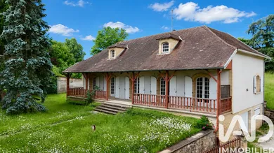 Maison traditionnelle à Le Lardin-Saint-Lazare (24570)