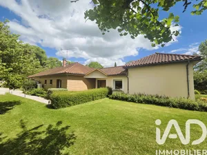 Maison d'architecte à Lesmont (10500)
