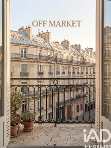 Apartment in Paris (75016)