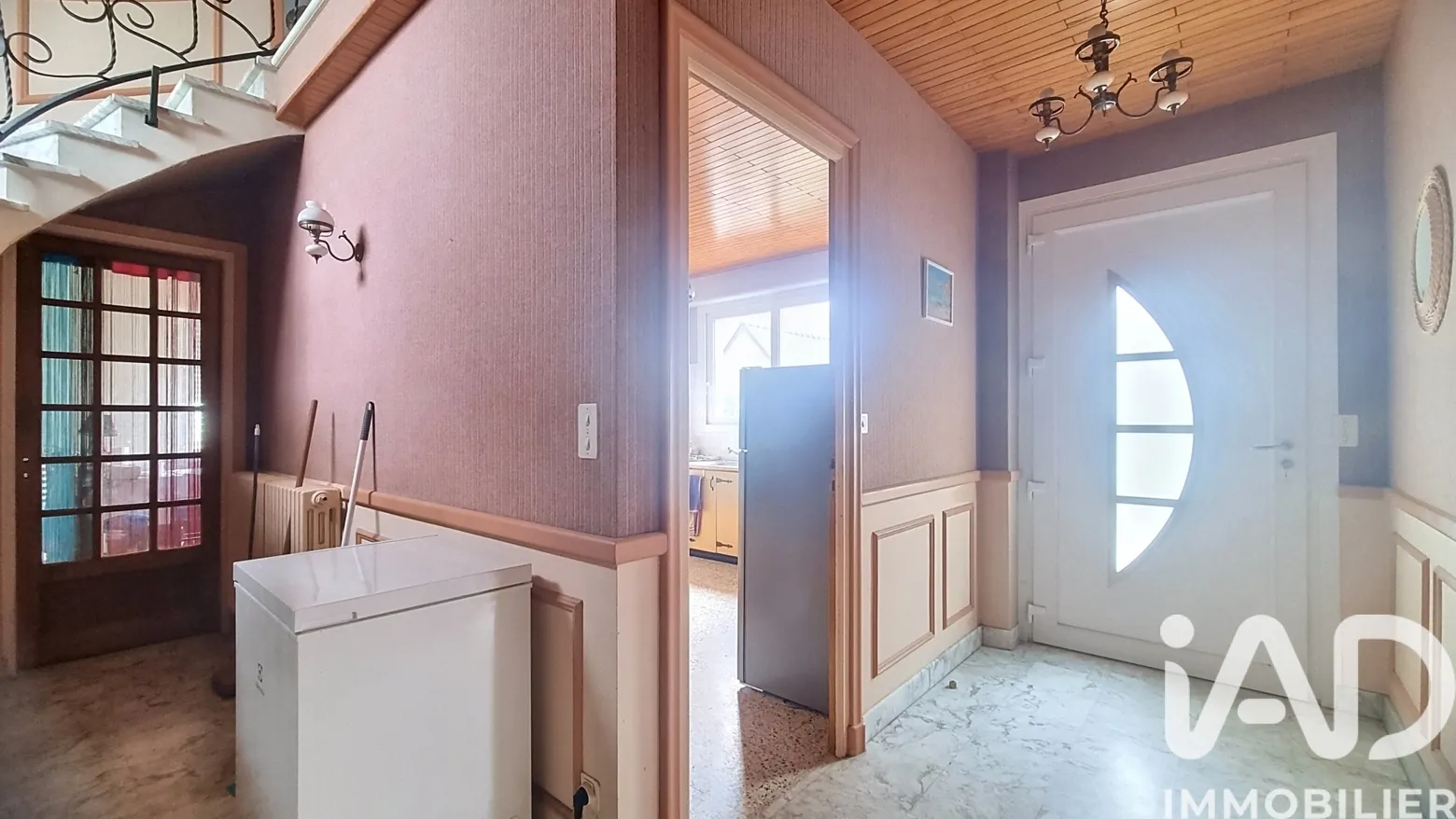 Vente maison à Pouldreuzic (29710) : maison traditionnelle 7 pièces 156 m² - 2025220 — 2