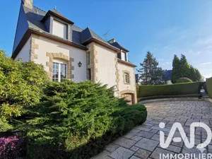 House in Saint-James (50240)