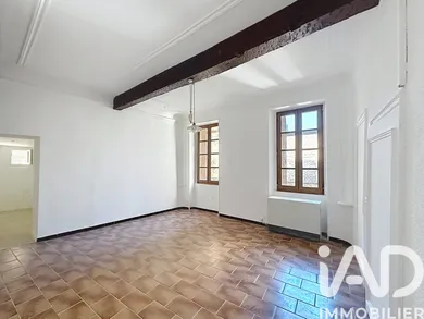 Apartment in Saint-Rémy-de-Provence (13210)