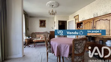 Apartment in Pantin (93500)