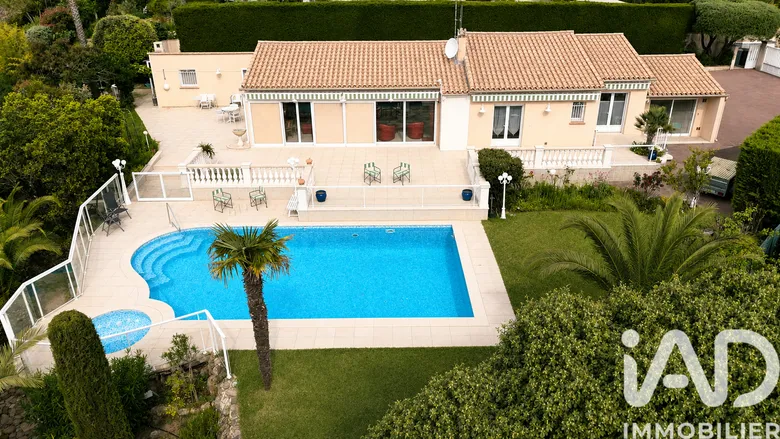Maison 6 pièces 154 m² · à Saint-Raphaël · 154 m² · 1 240 000 €