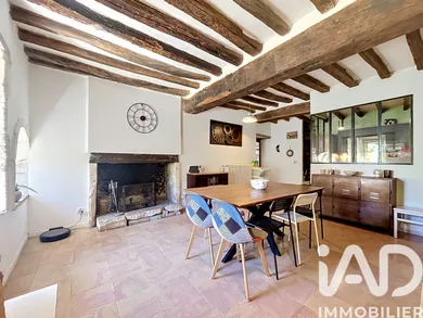 Village house in Irancy (89290)