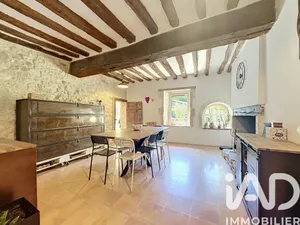 Maison de village à Irancy (89290)