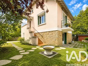 Maison traditionnelle à Chatou (78400)
