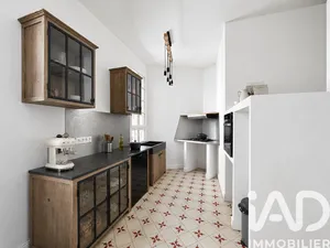 Apartment in Beaucaire (30300)