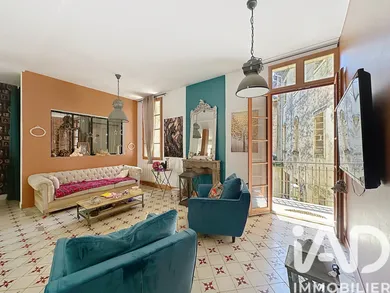 Apartment in Beaucaire (30300)
